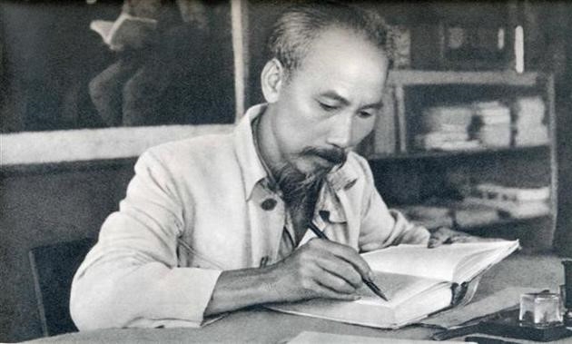 Kỷ niệm 130 năm ngày sinh Chủ tịch Hồ Chí Minh (19/5/1890-19/5/2020): Hồ Chí Minh với độc lập tự do dân tộc